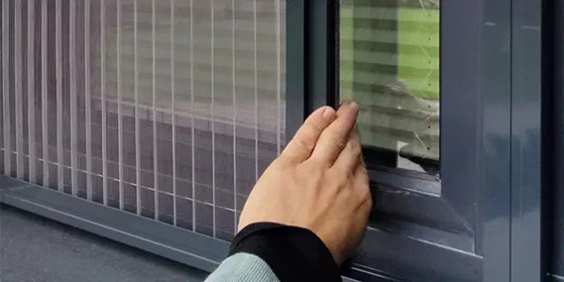 توری درب پنجره (راگا )|مصالح و تجهیزات ساختمان|قزوین, |دیوار