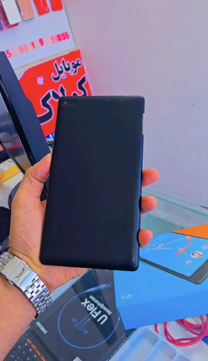 تبلت|تبلت|ازنا, |دیوار