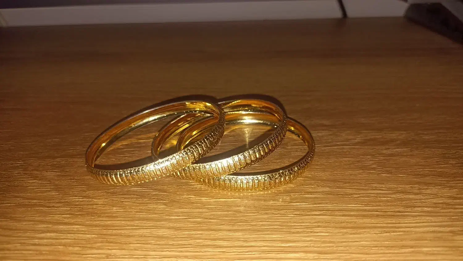 النگو طلا روس|جواهرات|الیگودرز, |دیوار