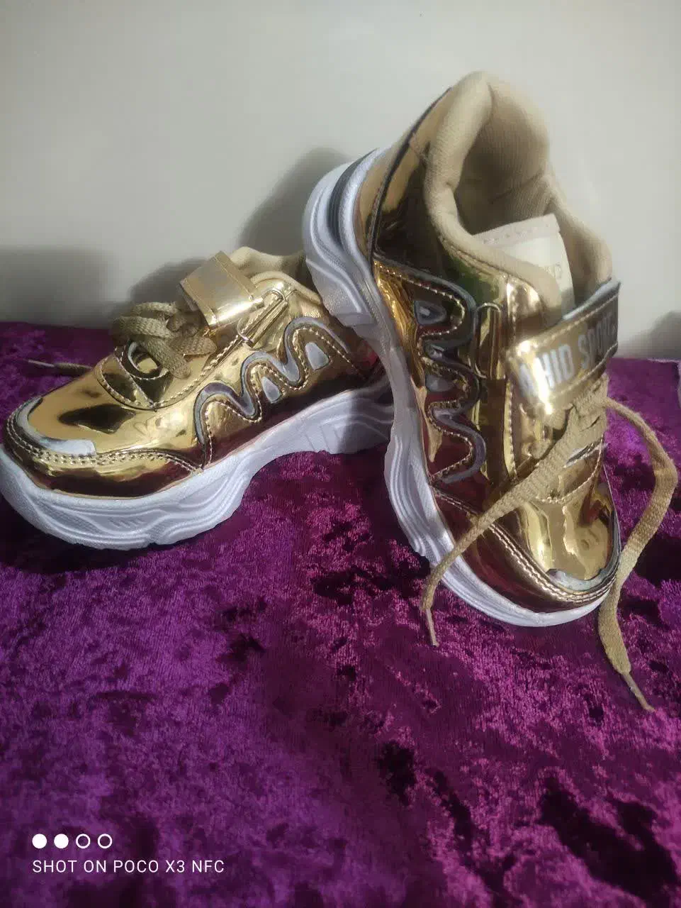 کفش دخترانه|کیف، کفش، کمربند|قرچک, پویینک|دیوار