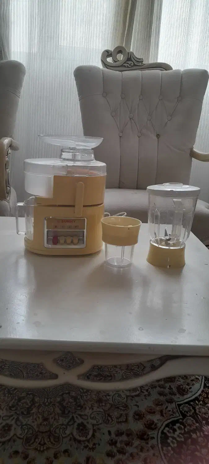 آبمیوه گیری|آبمیوهگیر و آبمرکباتگیر|رباطکریم, شترخوار|دیوار