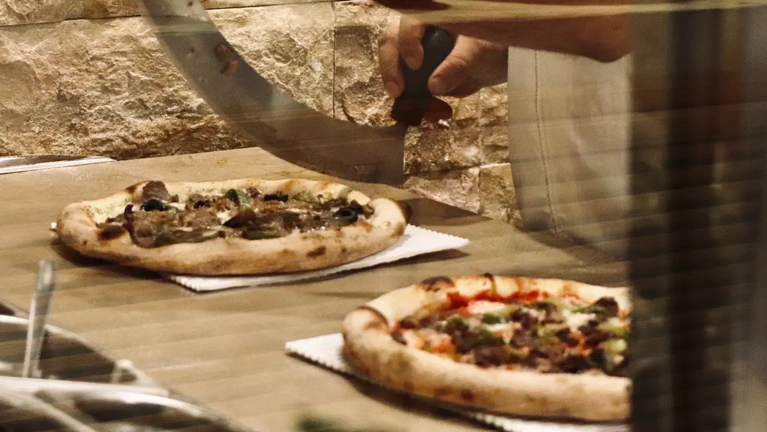 استخدام سالن دار در کافه عسلویه|استخدام خدمات فروشگاه و رستوران|لامرد, |دیوار