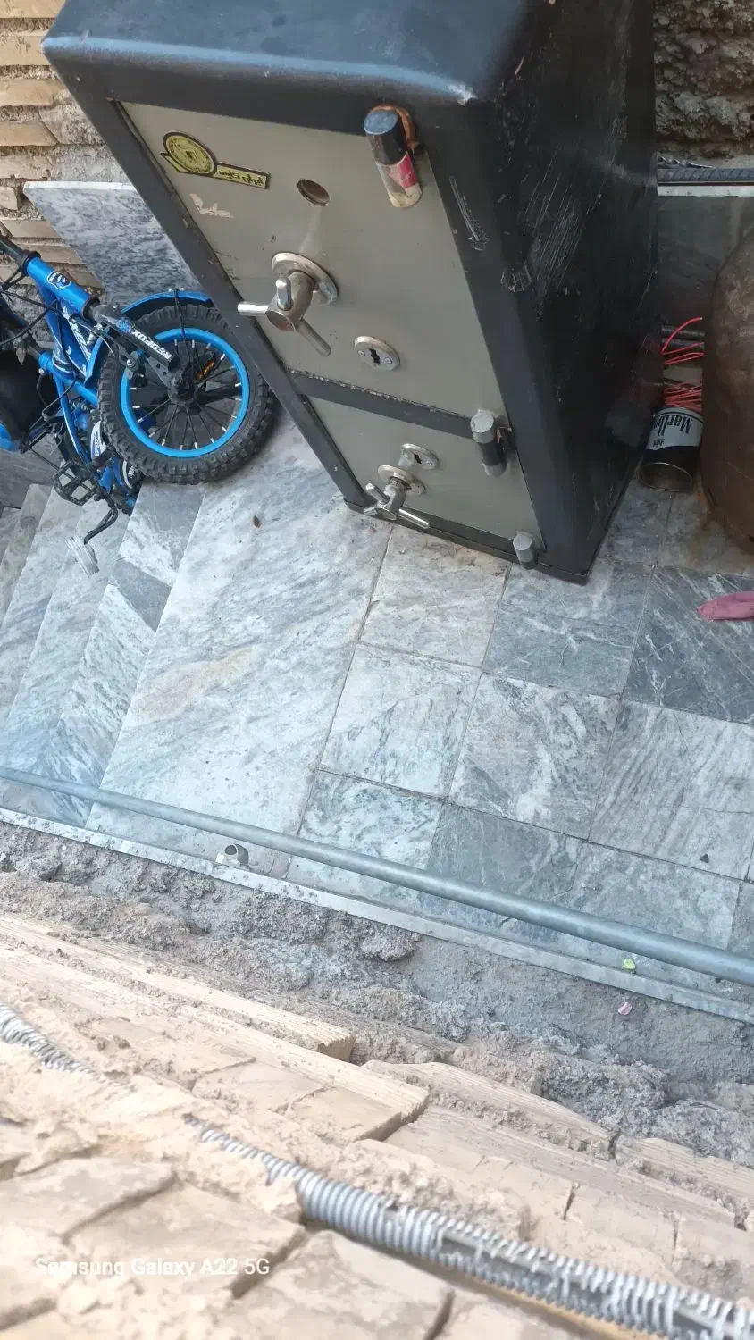 گاو صندوق دوطبقه کاوه|ابزارآلات|خرم‌آباد, |دیوار