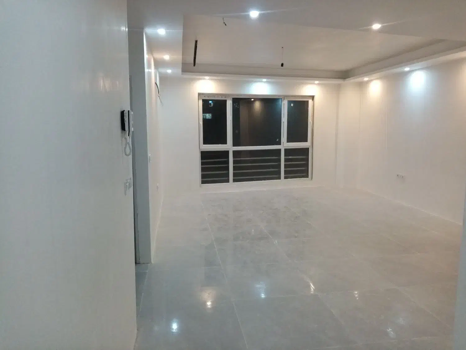 آپارتمان نوسازامامرضا برخیابان اصلی امکانات فول|فروش آپارتمان|گرگان, |دیوار