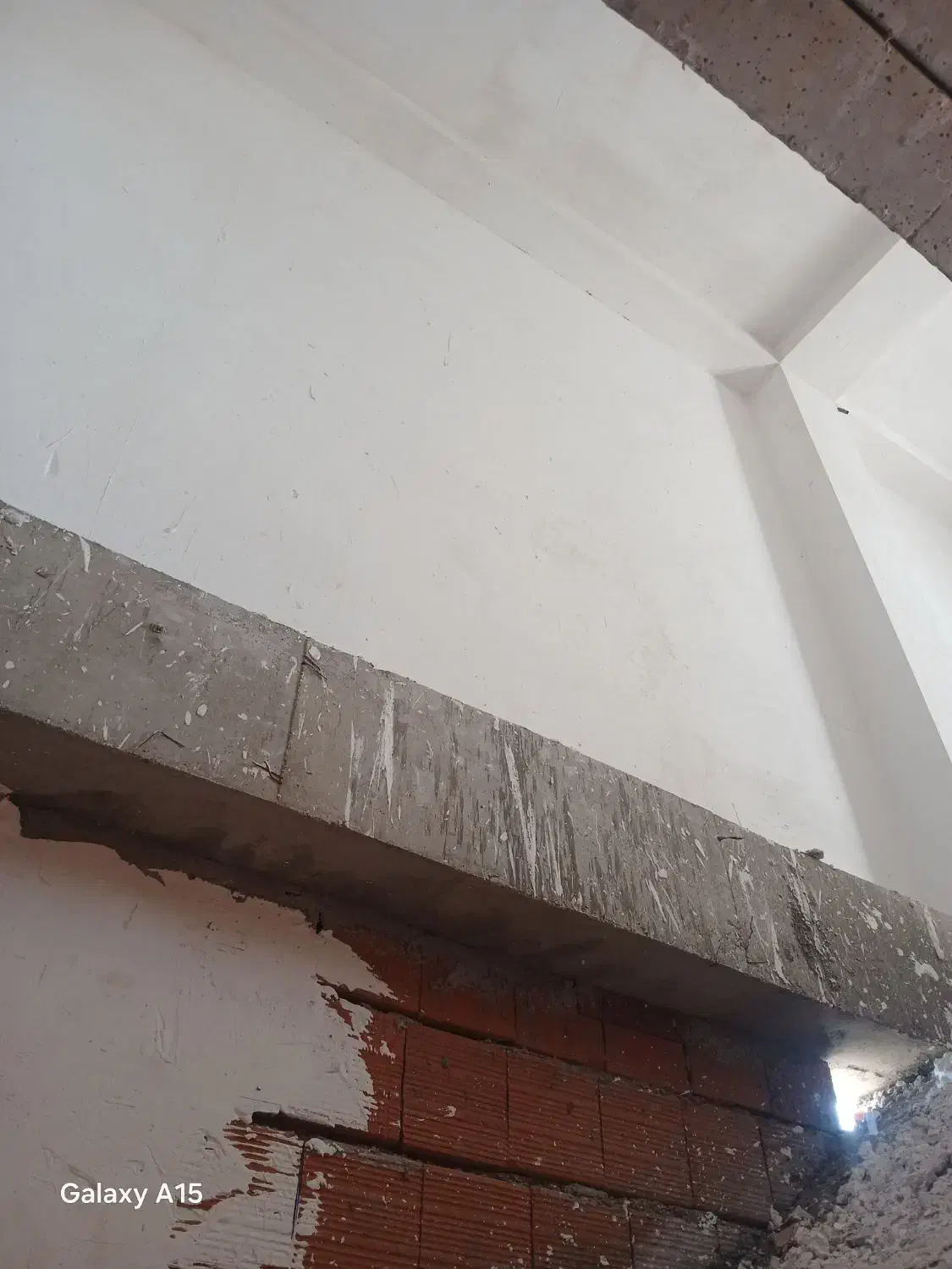 سینمانگار.بتن ریزی.گچکاری.گچ خاک سفید.ابزار|خدمات پیشه و مهارت|گنبد کاووس, |دیوار
