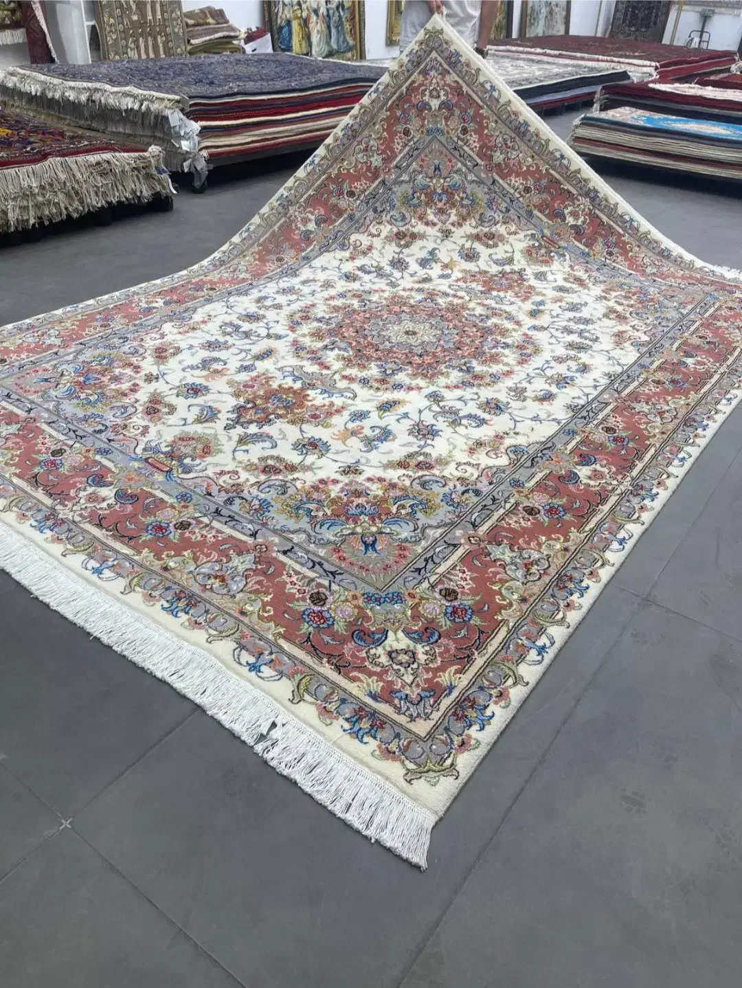 فرش دستباف (بساک) جفت ۹ متری نقشه علیا گل ابریشم|فرش|مشکیندشت, |دیوار