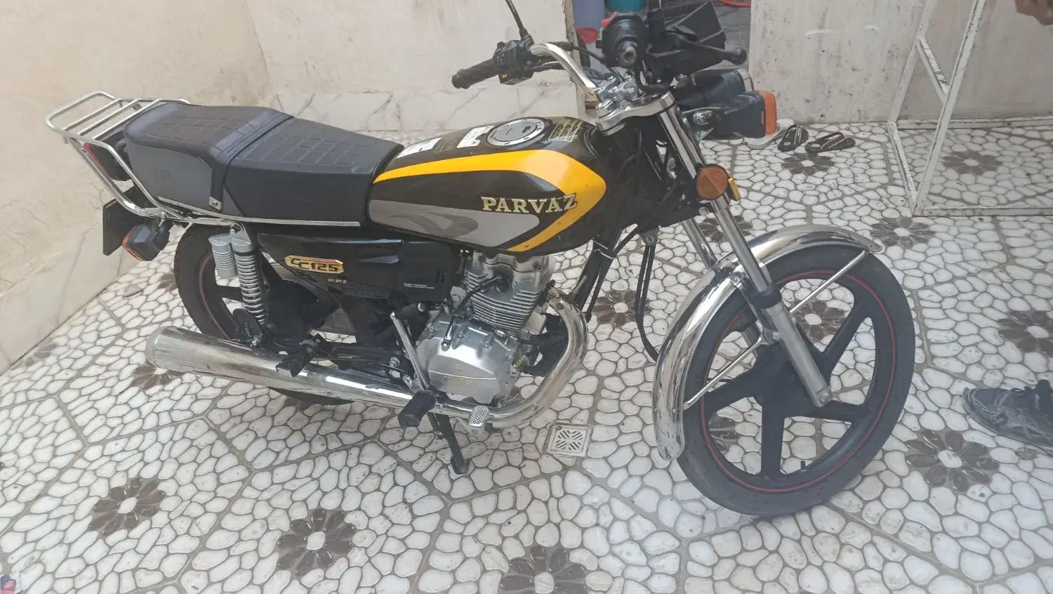 موتور کاملاً سالم   مدل 1401|موتورسیکلت|کرج, ساسانی (قلمستان)|دیوار