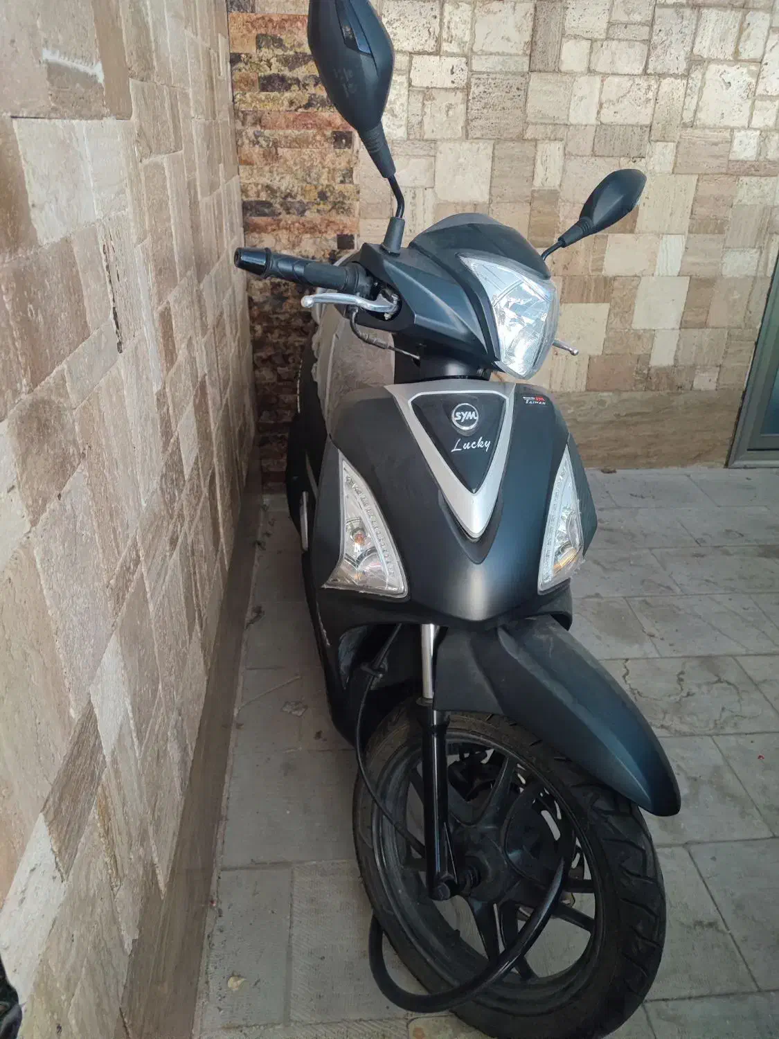 موتور سیکلت لوکی ۱۸۰ sym|موتورسیکلت|اصفهان, چشمه باقرخان|دیوار