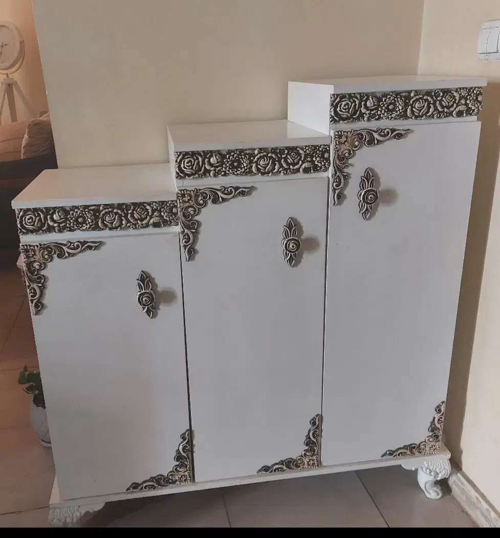 ویترین  جاکفشی|بوفه، ویترین، کنسول|صدرا-فارس, فاز ۱|دیوار