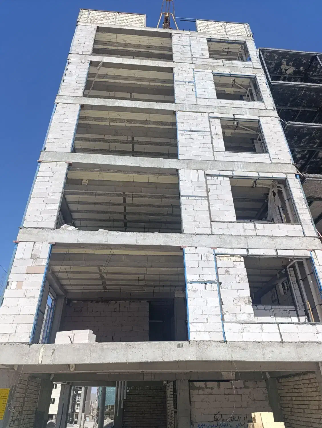 واگذاری ساختمان در مرحله سفت کاری|پیشفروش املاک|بیرجند, |دیوار