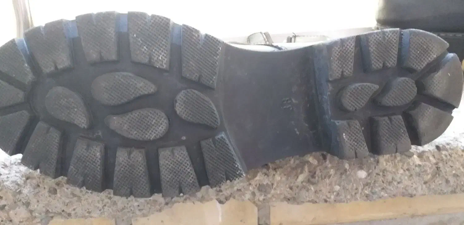 نیم بوت زنانه|کیف، کفش، کمربند|تهران, امام زاده عبدالله|دیوار