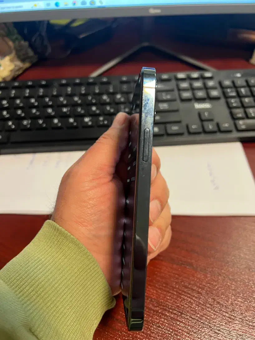 آیفون ۱۲ پرو ۲۵۶|موبایل|تهران, اسفندیاری|دیوار