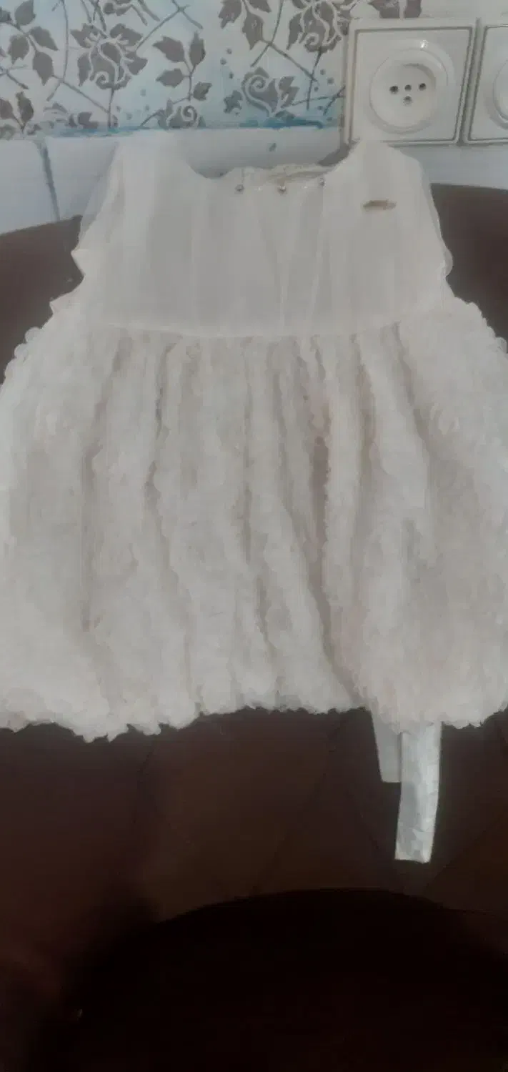 لباس عروس شیک مناسب تا ۳ سال و۴ سال|کفش و لباس بچه|کرمان, |دیوار