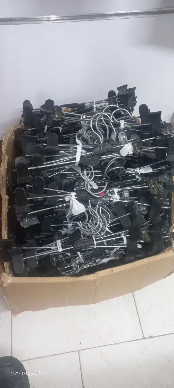 آویز  شلوار گیره دار|فروشگاه و مغازه|ماسال, |دیوار