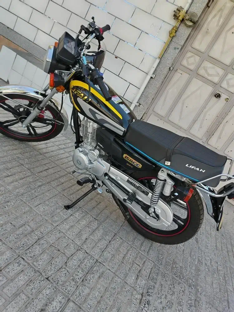 هوندا ۱۵۰ تقریبا صفر|موتورسیکلت|اصفهان, نقش جهان|دیوار