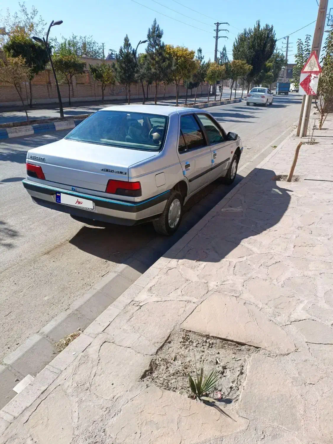 پژو 405 توکرم|خودرو سواری و وانت|میانه, |دیوار