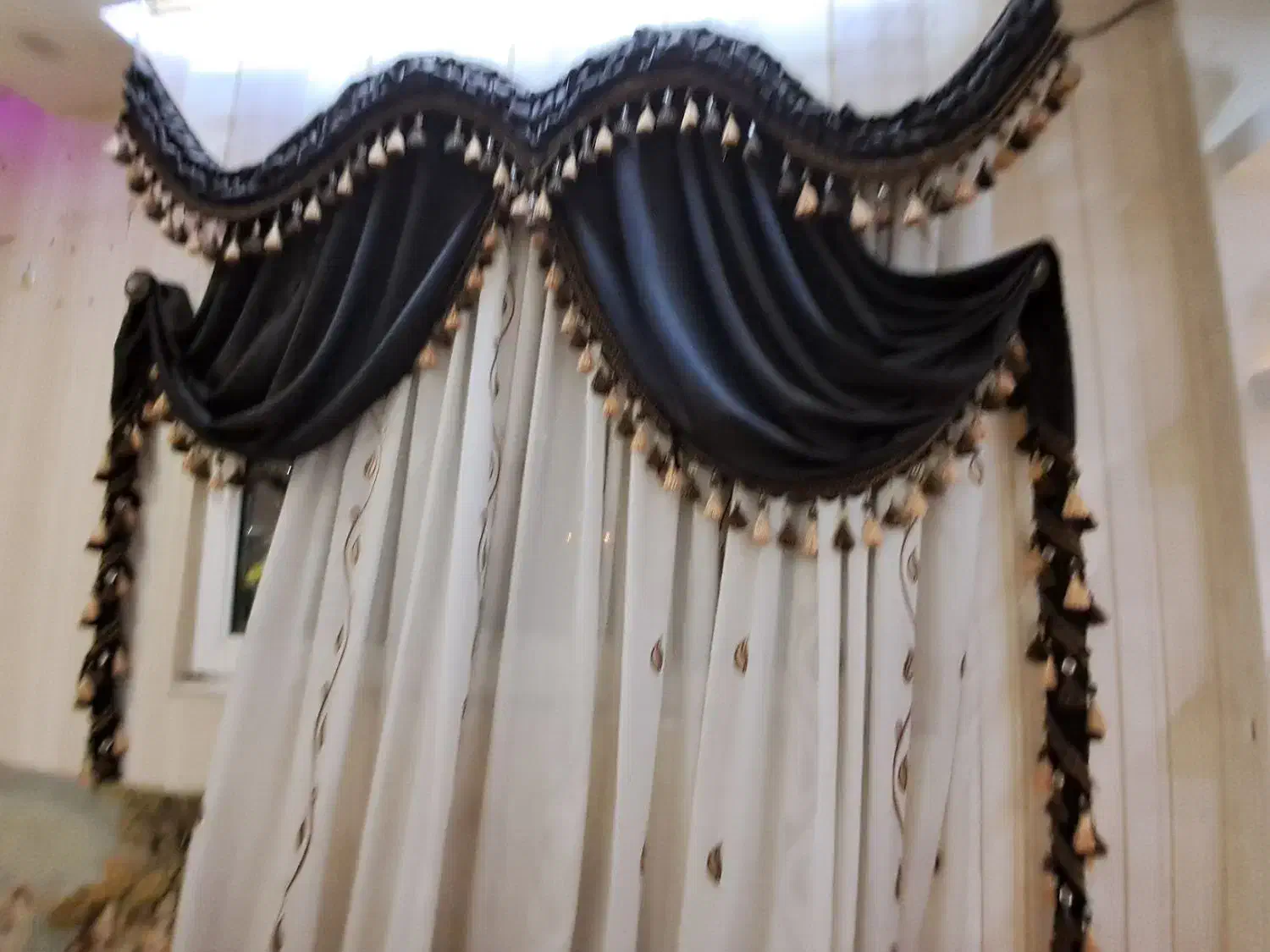 پرده کرم قهوه ای|پرده، رانر، رومیزی|مسجد سلیمان, |دیوار