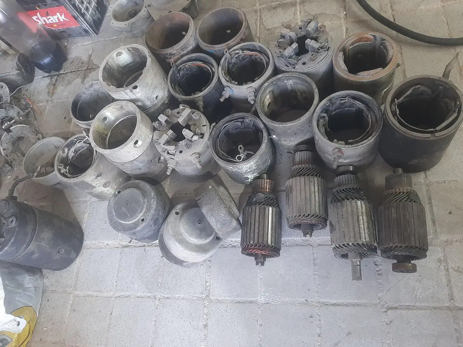 فروش لوازم برقی کامیونFH|قطعات یدکی و لوازم جانبی|زرقان, |دیوار