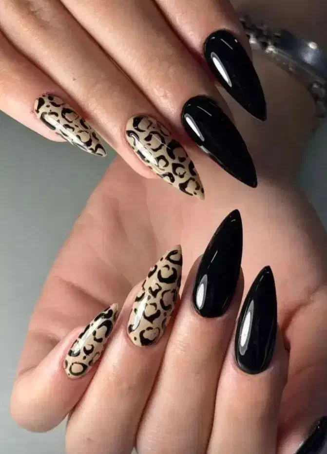 تخفیف ویژه.کاشت ناخن. کاشت مژه .|خدمات آرایشگری و زیبایی|یاسوج, |دیوار