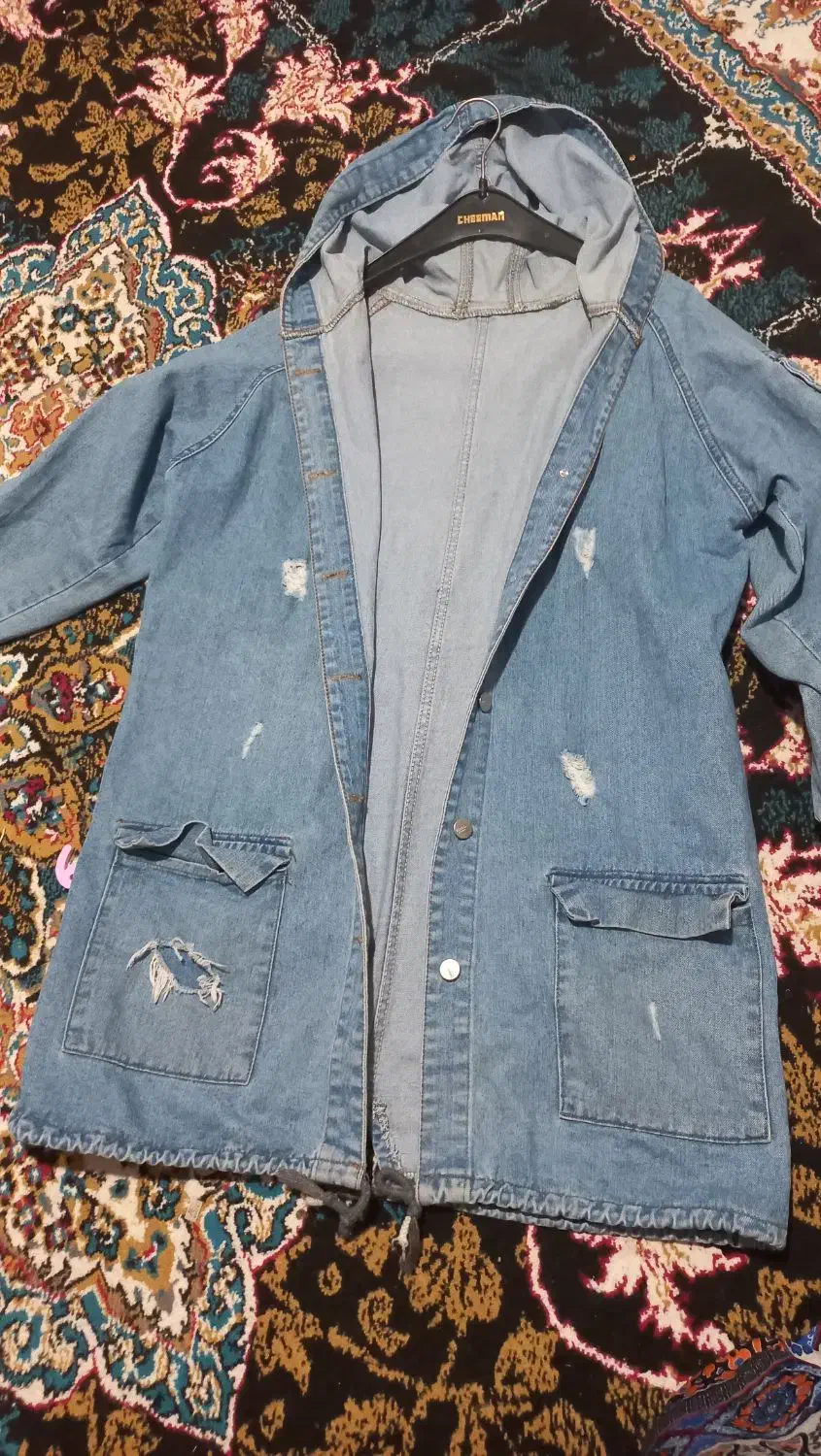 لباس هادرحدنو|لباس|بومهن, |دیوار