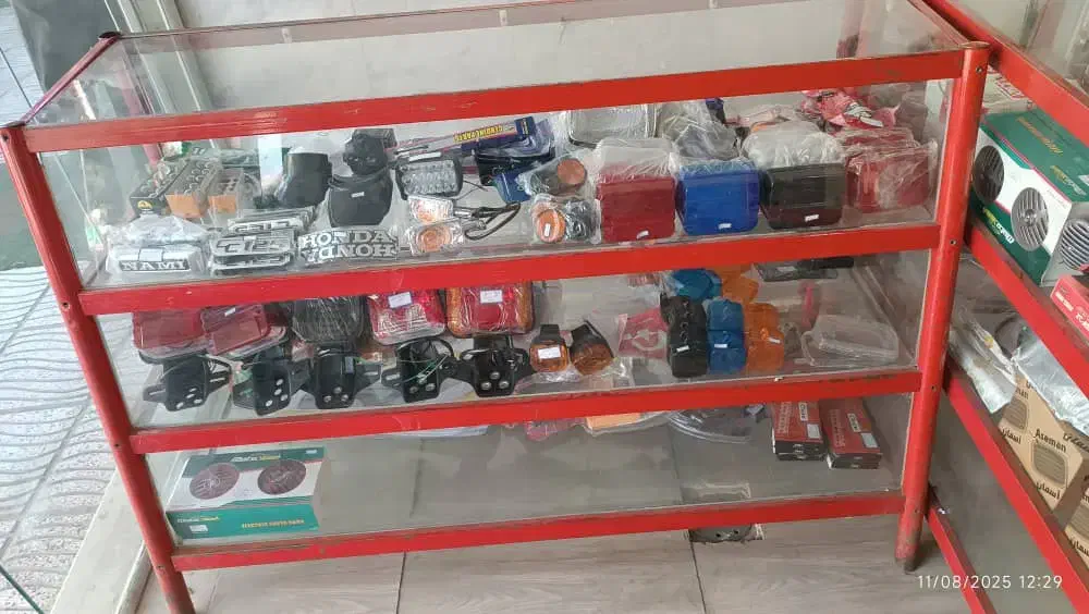 میز پیشخوان با شیشه|فروشگاه و مغازه|شاهرود, |دیوار