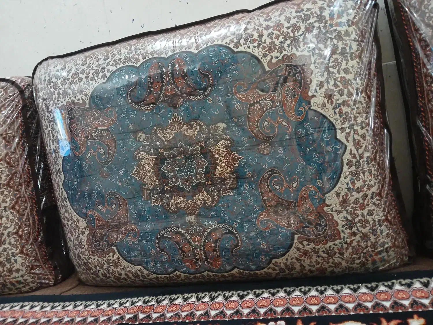 فرش ۱۲ متری|فرش|یزد, |دیوار