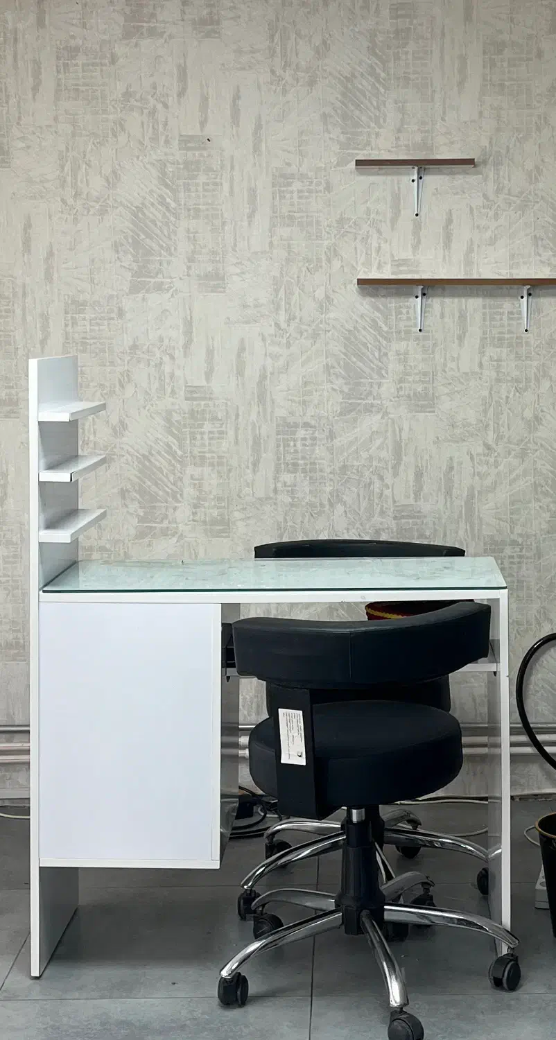 اجاره میزناخن|آرایشگاه و سالن‌های زیبایی|اردبیل, |دیوار