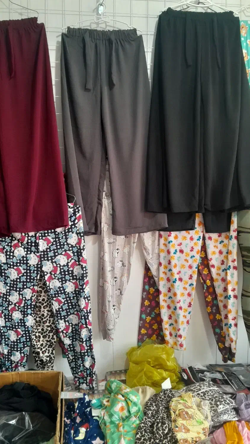 لباس زنانه|لباس|مسجد سلیمان, |دیوار