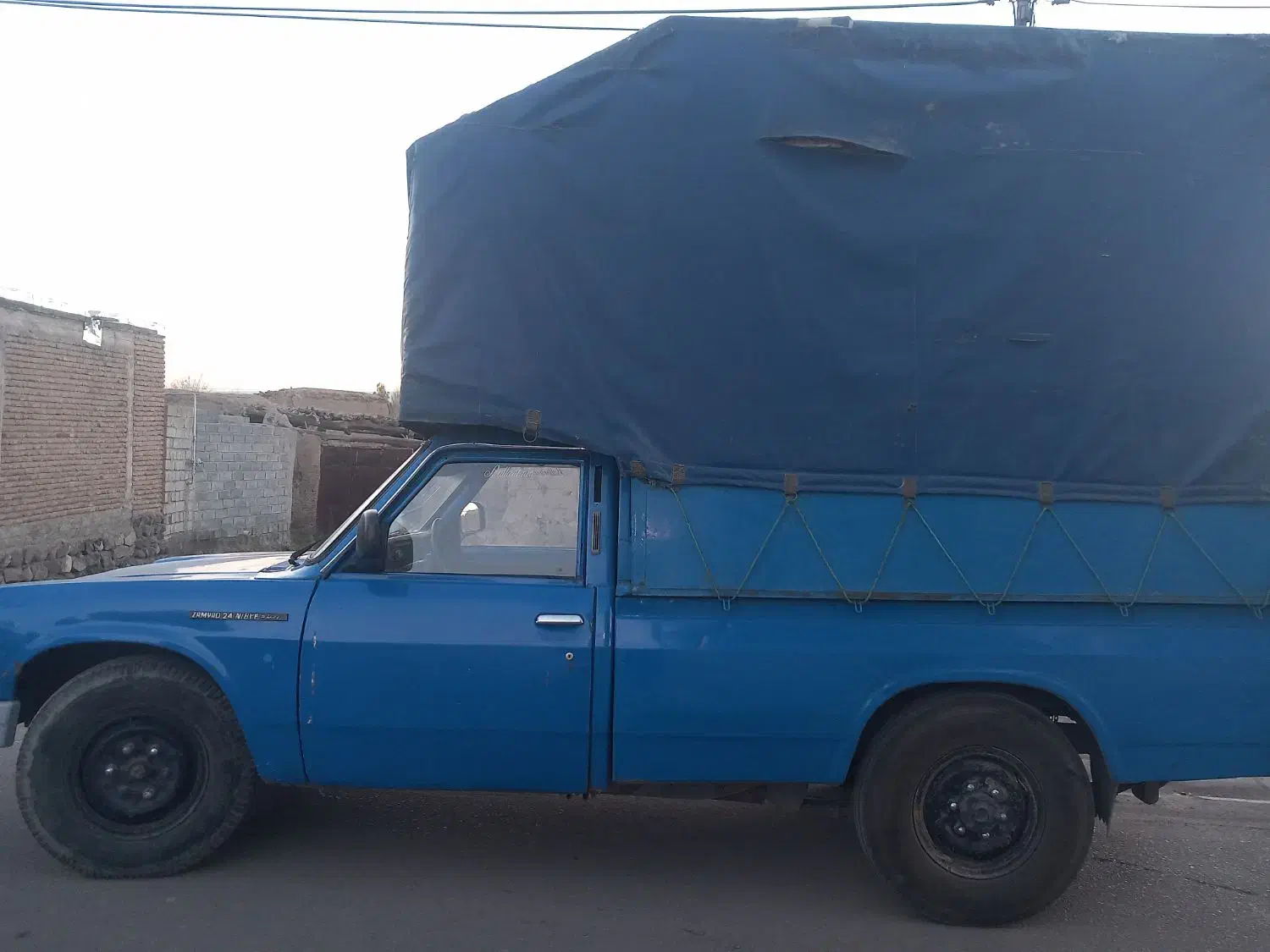 ماشین نیسان مدل ۸۳|خودرو سواری و وانت|اردبیل, |دیوار