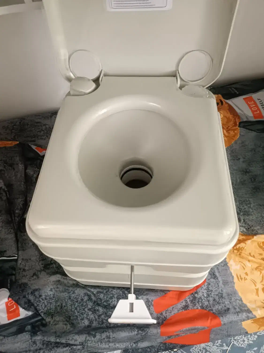 دستشویی فرنگی سیار|لوازم سرویس بهداشتی|ایلام, |دیوار