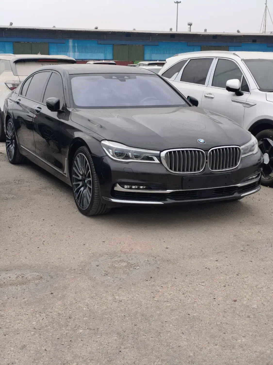 BMW 750|خودرو سواری و وانت|خرمشهر, |دیوار