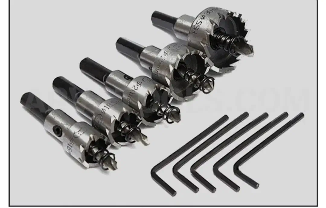 انواع گرد بر|ابزارآلات|شیراز, قلعه شاهزاده بیگم|دیوار