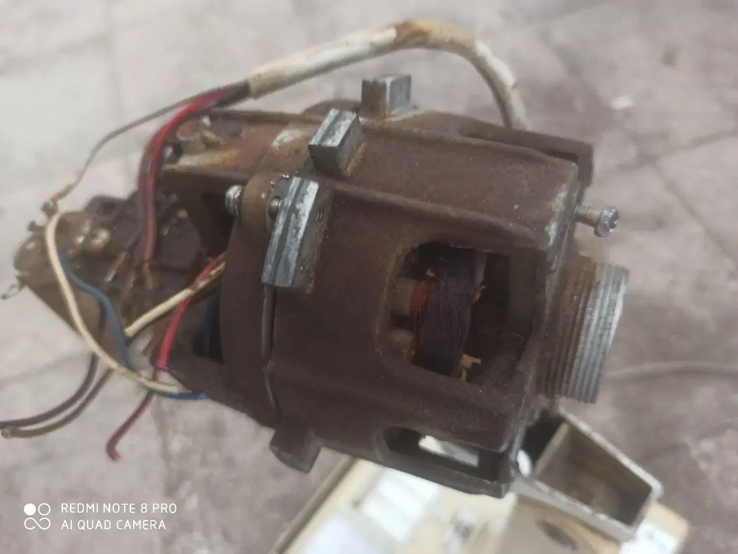 تعمیر انواع لوازم خانگی.. آبگرمکن و بخاری پورقاسمی|خدمات پیشه و مهارت|کرمان, |دیوار