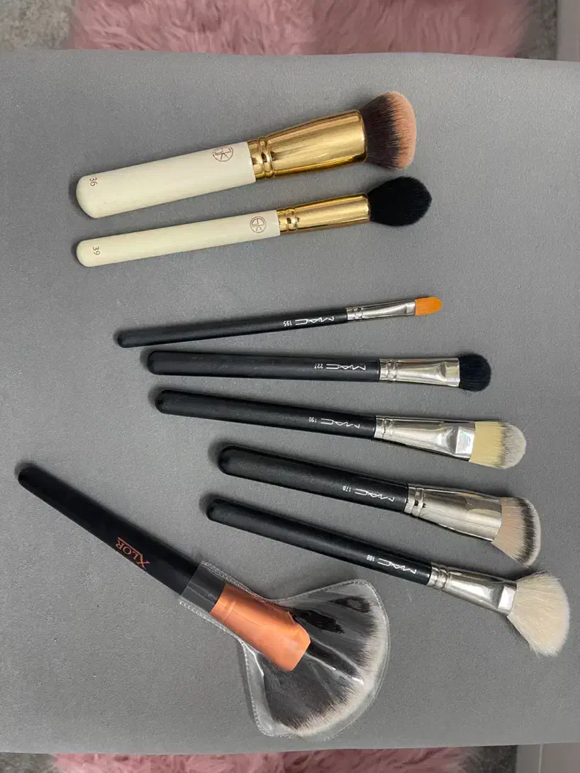 براشهای میکاپ اصل|آرایشی، بهداشتی، درمانی|اصفهان, دانشگاه اصفهان|دیوار