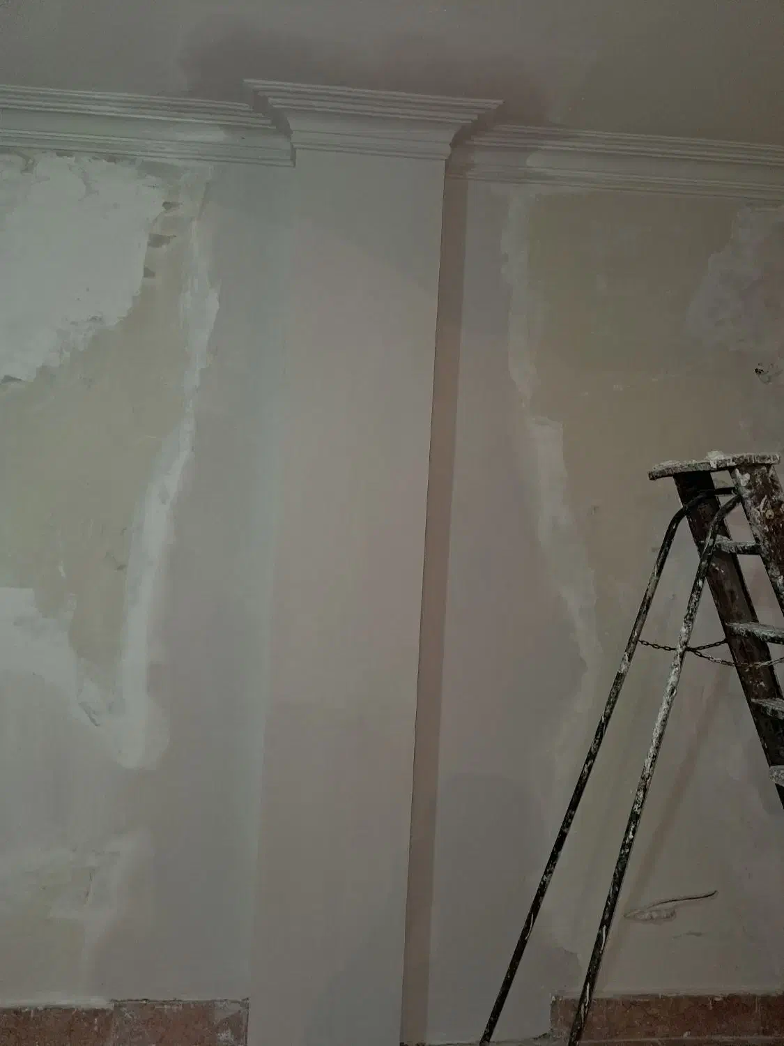 گچکاری .گچ کار خورده کاری|خدمات پیشه و مهارت|تهران, فرمانیه|دیوار