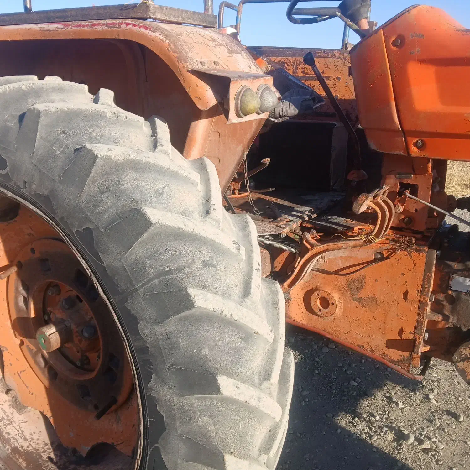 تراکنور اماده بکار|خودرو سنگین|دیواندره, |دیوار