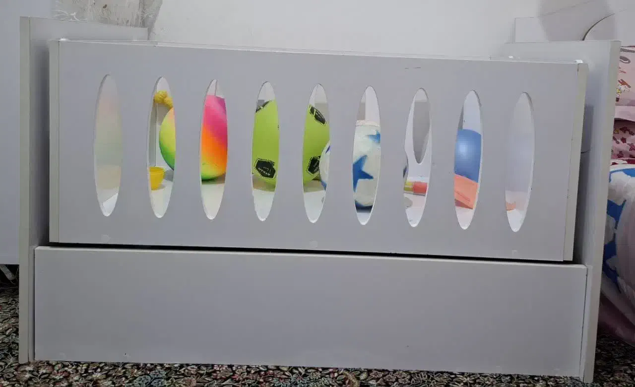 گهواره نوزاد نو نو|اسباب و اثاث بچه|تربت جام, شاد|دیوار