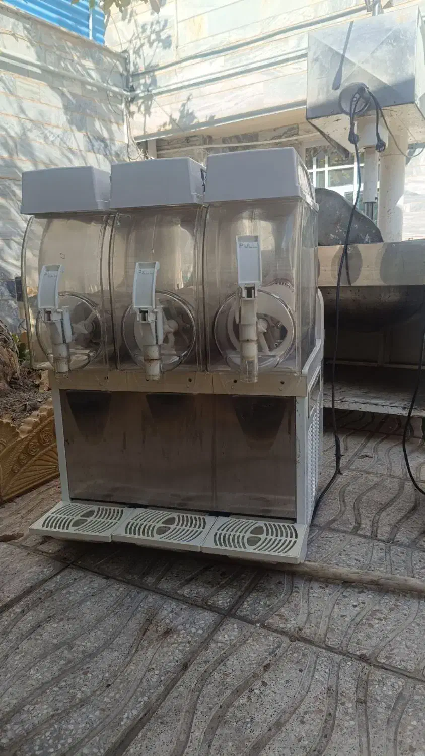 وسایل قنادی و آبمیوه فروشی|کافیشاپ و رستوران|اراک, |دیوار