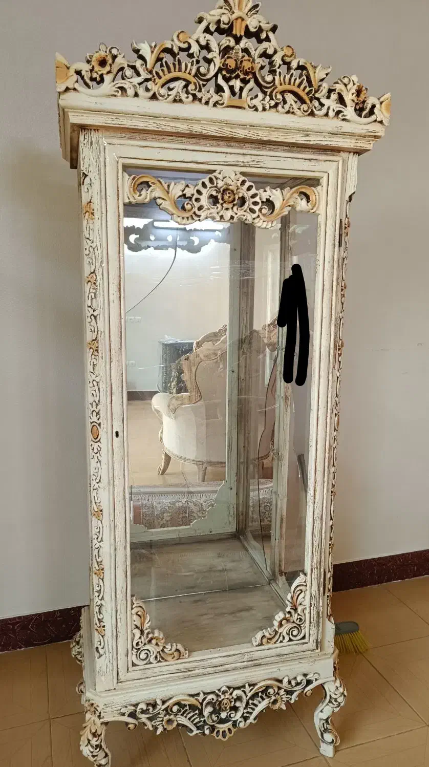 ویترین تمیزدرحدنو|بوفه، ویترین، کنسول|برخوار, |دیوار