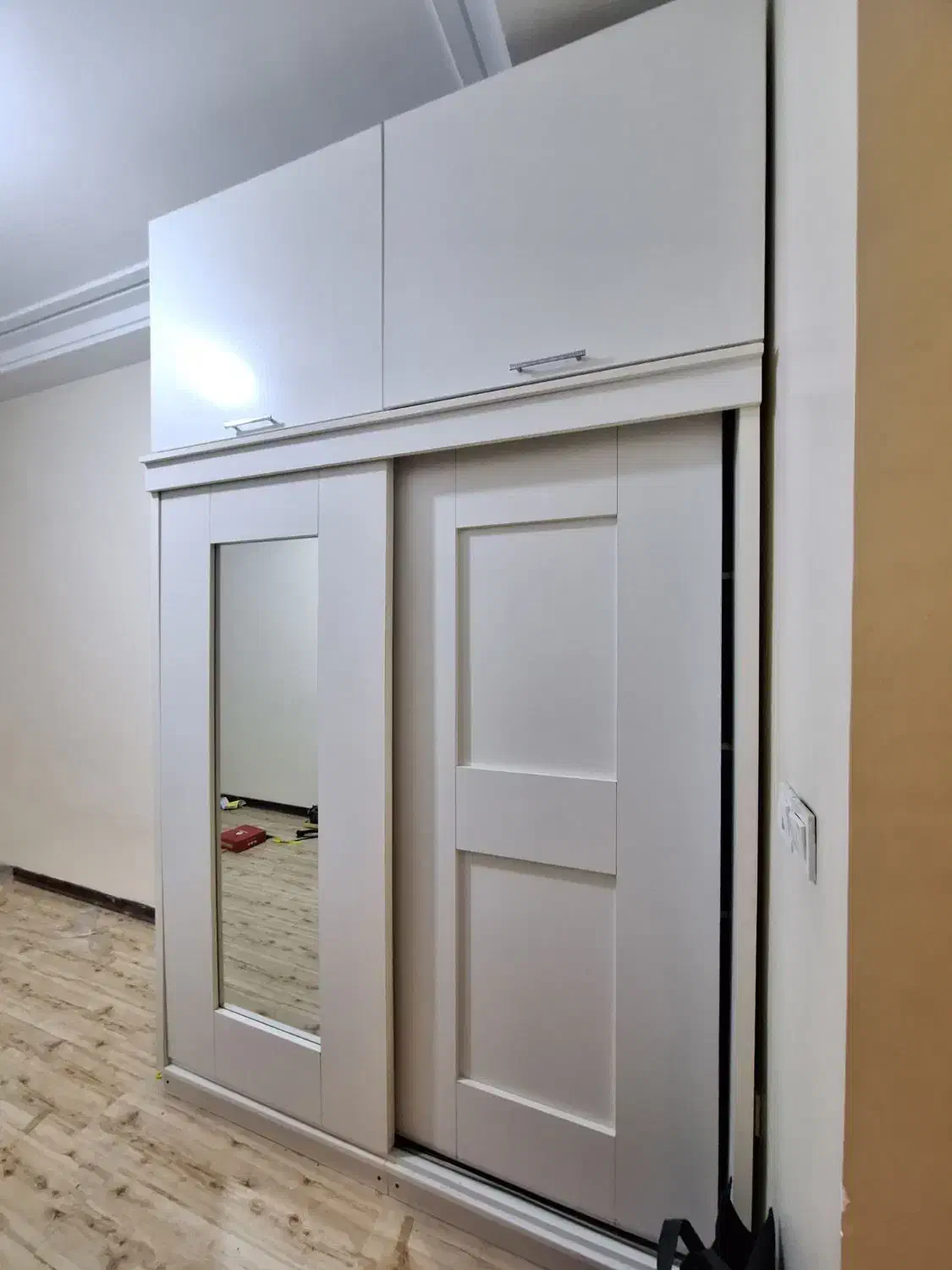 کمد جا لباسی جادار.|جاکفشی، کمد، دراور|تهران, کوی بیمه|دیوار