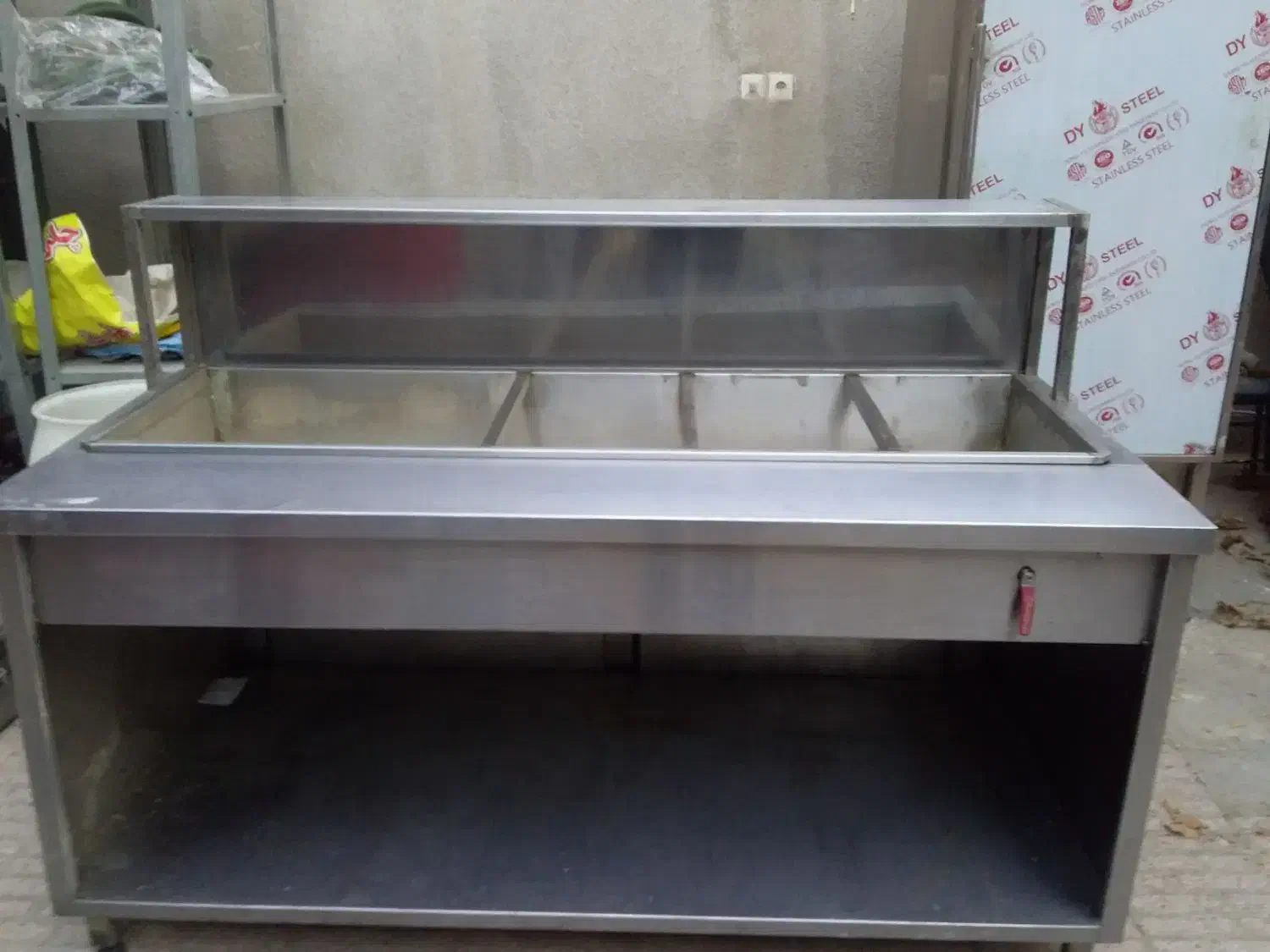 یک عدد.کانت ویک عدد بخارپز تمام استیل.|کافی‌شاپ و رستوران|مشهد, هدایت|دیوار