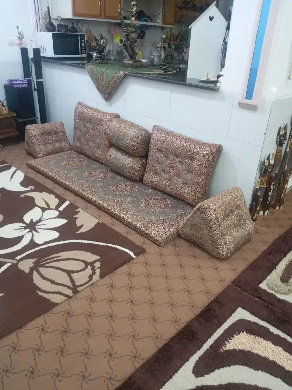 تولیدی پشتی و شاه نشین|پشتی|یزد, |دیوار