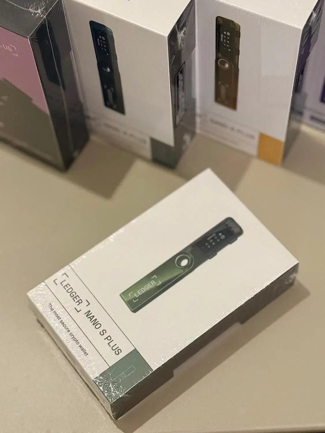 Ledger nano s plus کیف پول لجر|قطعات و لوازم جانبی رایانه|تهران, مجیدیه|دیوار