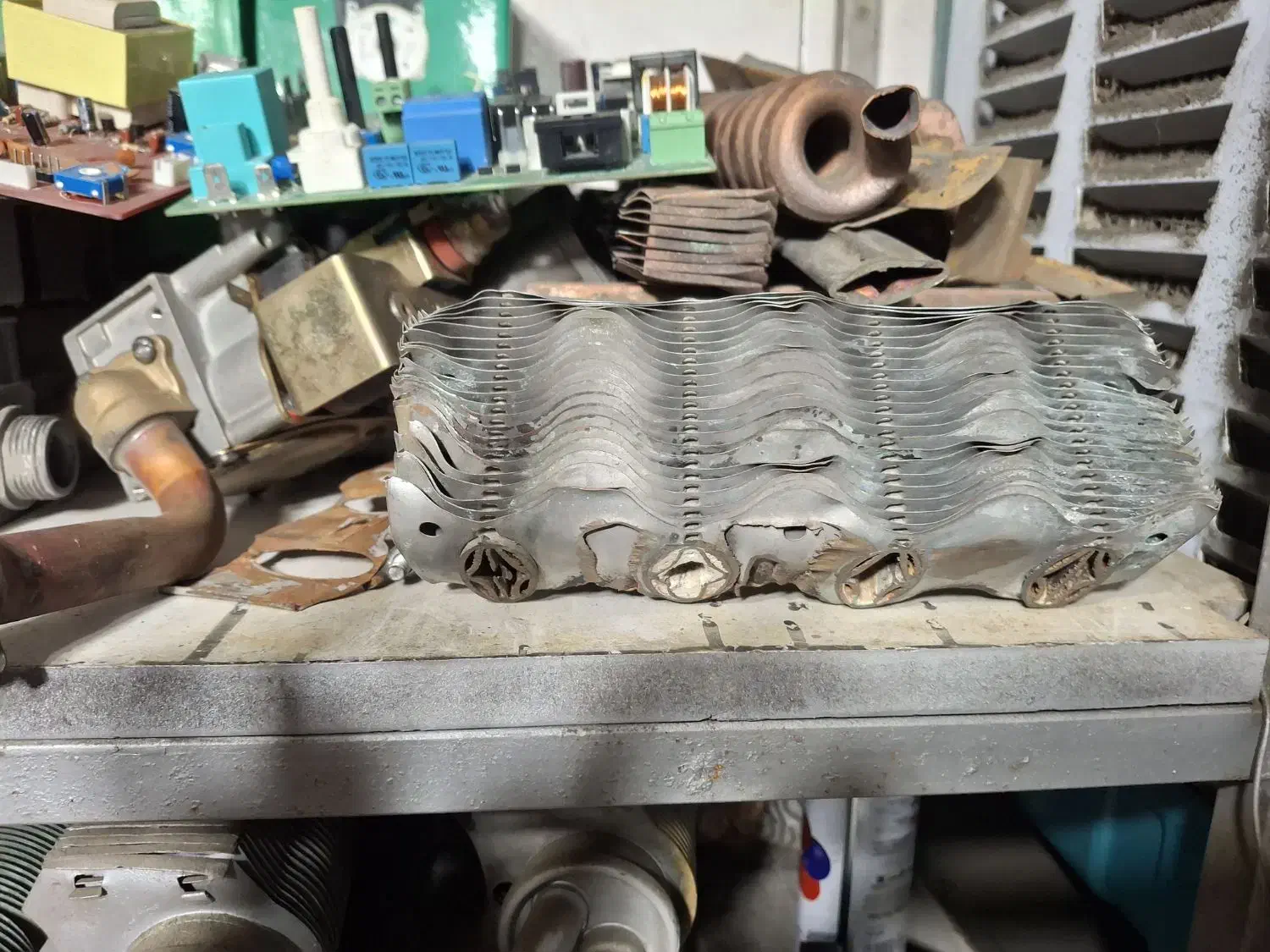 تعمیر مبدل پکیچ وآبگرمکن|آبگرمکن، پکیج، شوفاژ|هشتگرد, فاز ۲ مهستان|دیوار