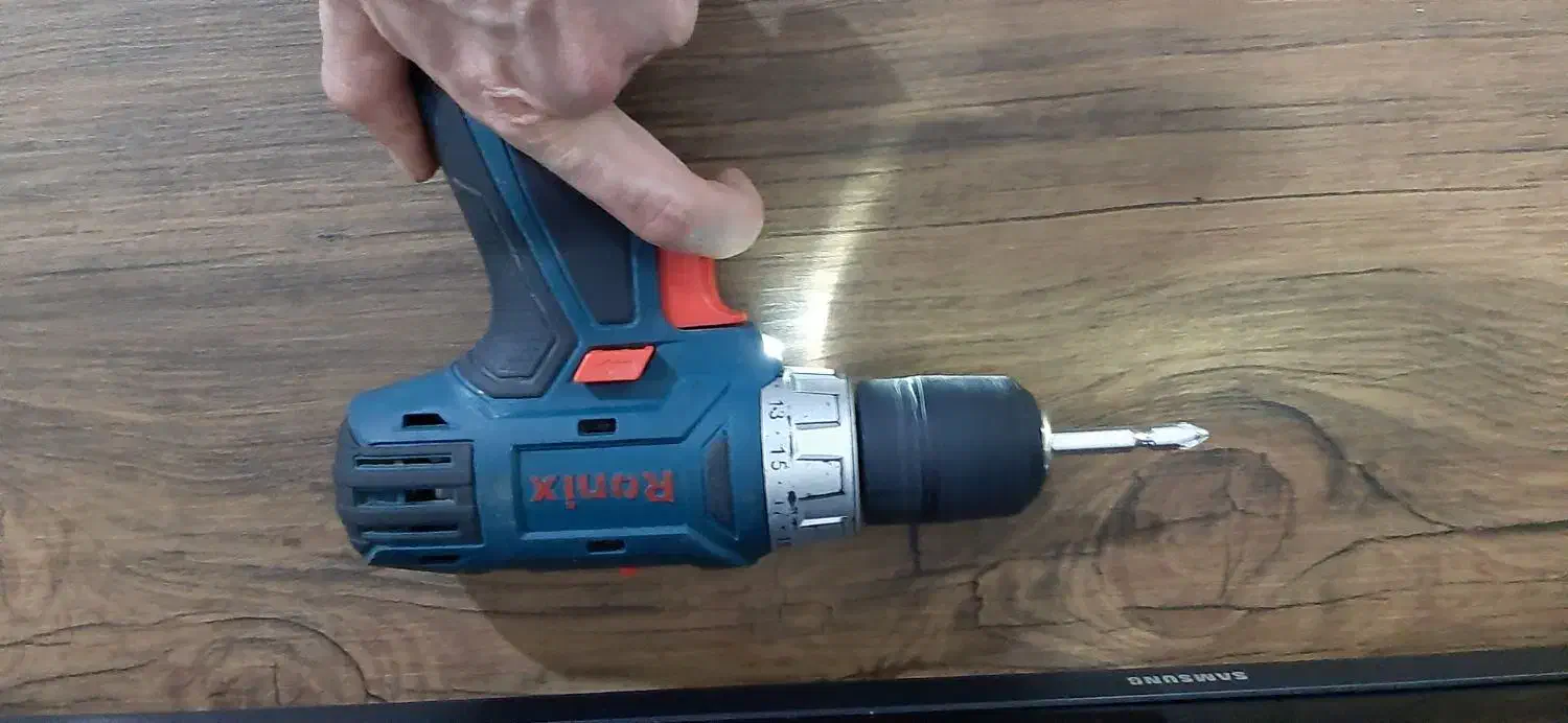 دریل شارژی رونیکس۸۶۱۲بدون تعمیر|ابزارآلات|زنجان, |دیوار