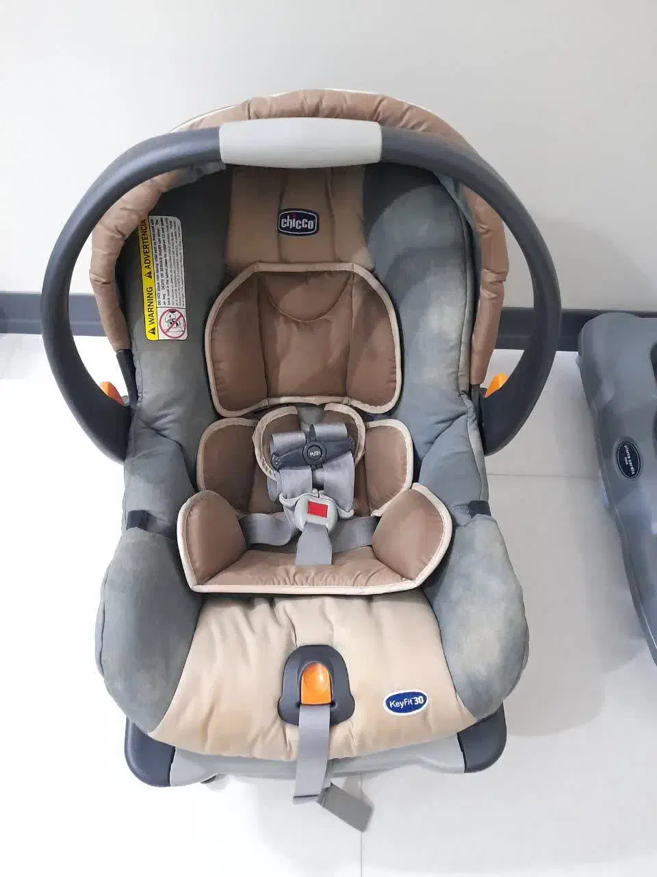 کریر چیکو اصل|کالسکه و لوازم جانبی|رودهن, |دیوار