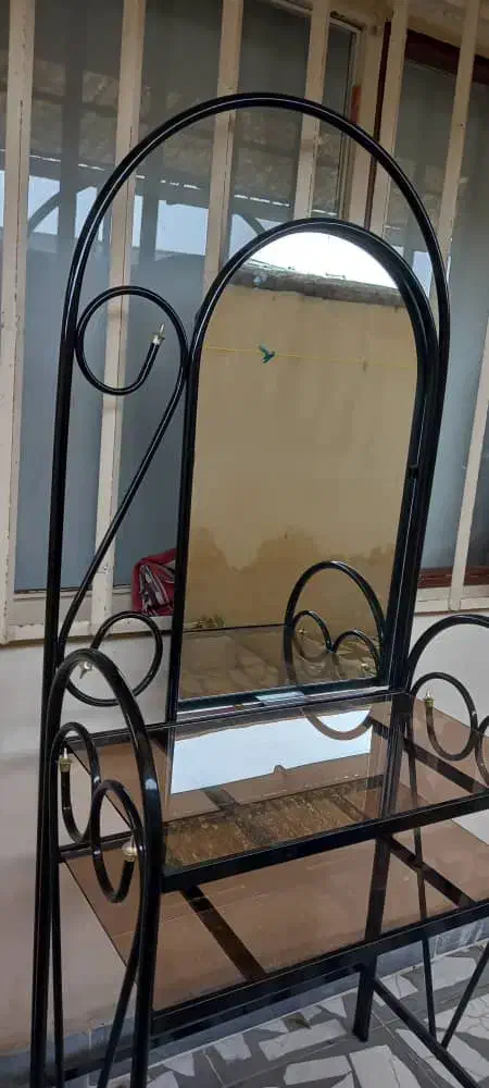 آینه|آینه|قائمشهر, |دیوار