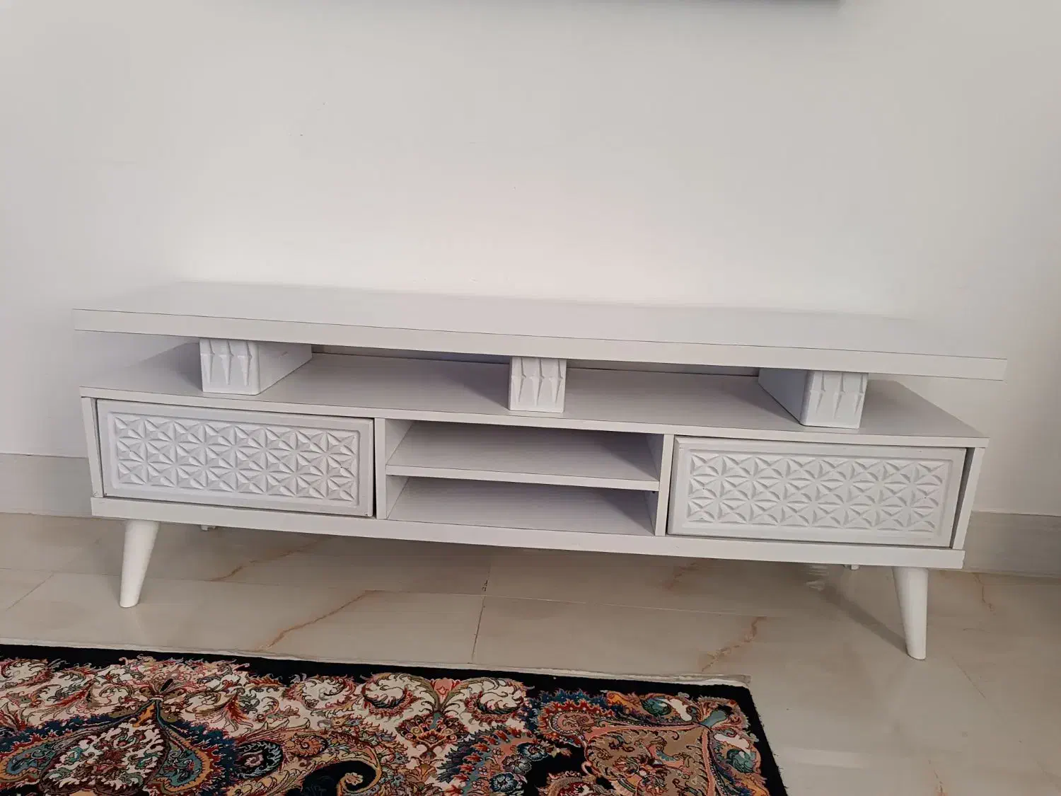 میز تی وی|میز تلویزیون|کلاچای, |دیوار