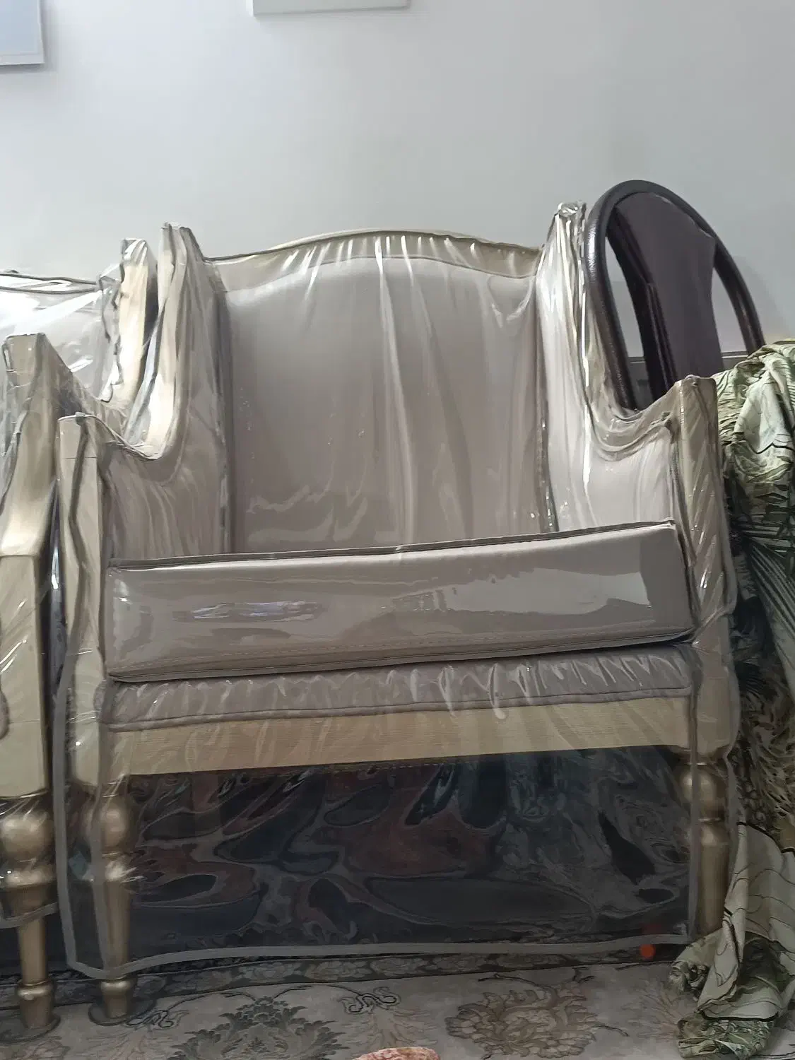 مبلمان|مبلمان خانگی و میز عسلی|قم, باغ کرباسی|دیوار