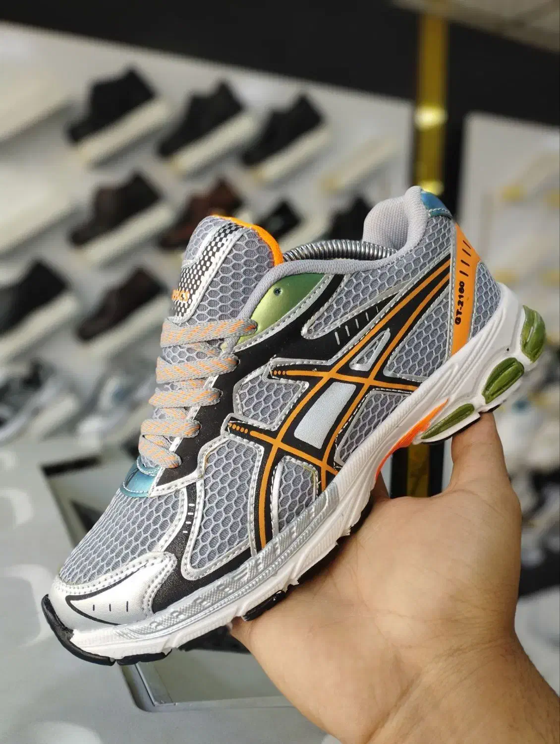 کفش آسیکس سایز43،41موجوده|کیف، کفش، کمربند|فسا, |دیوار